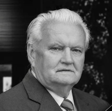 Dr.h.c. prof. RNDr. Jozef Čižmárik, PhD.