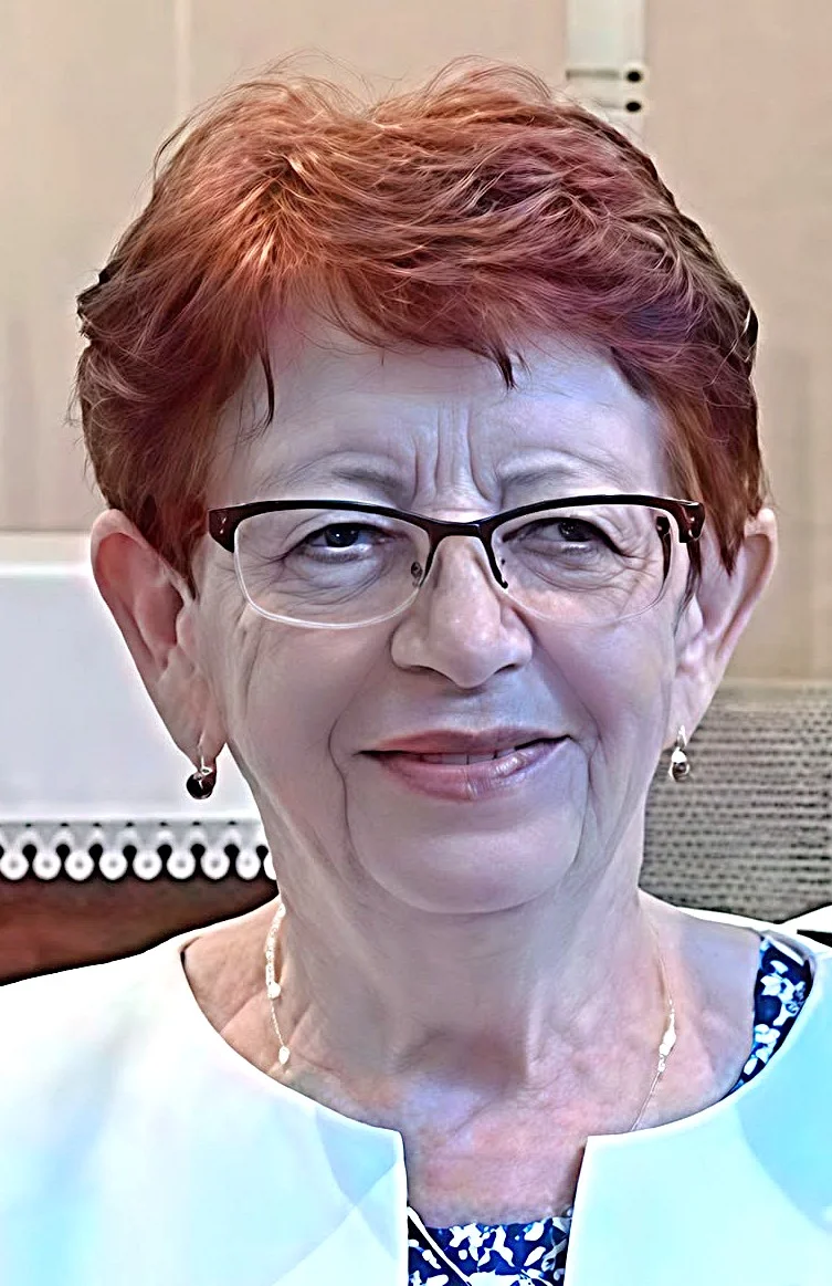 Mgr. Viera Dobrovodská